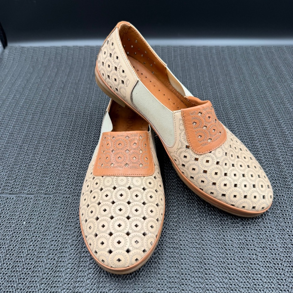 Bonavi Tan Beige Leather Laser Cut Slip On Loafers Flats Shoes Womens 37